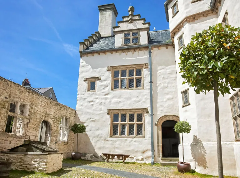 External view of am Elizabethan town house from the courtyard.