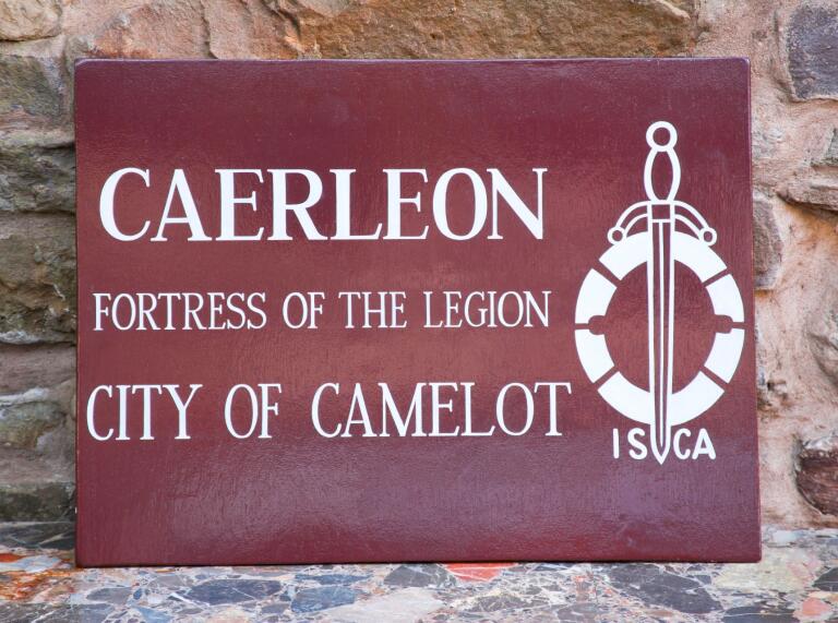 Sign stating Caerleon is the city of Camelot.