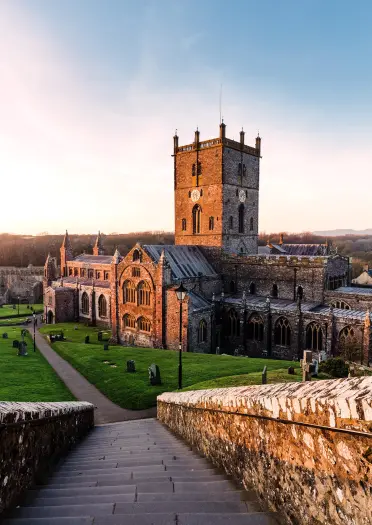 looking towards St Davids Cathedral from pathway.