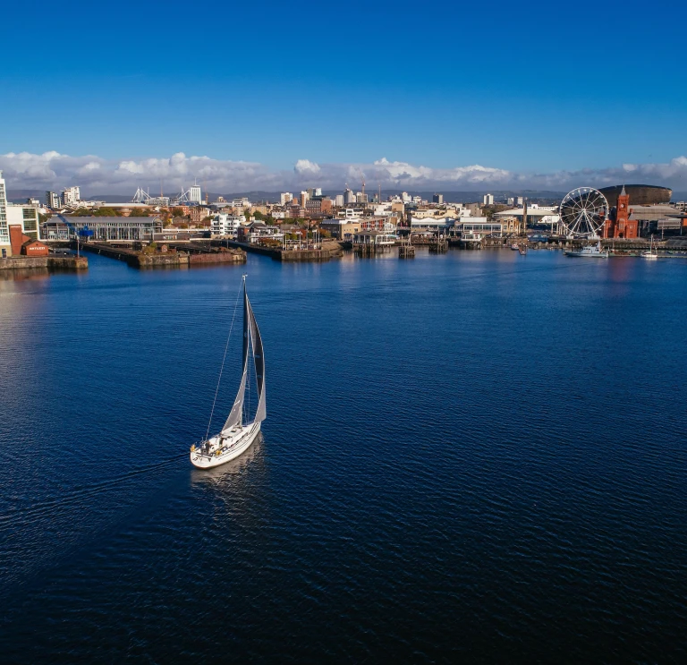 Sailing in Cardiff Bay