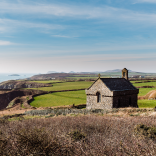 A small chapel overlooking the cliffs and the sea.